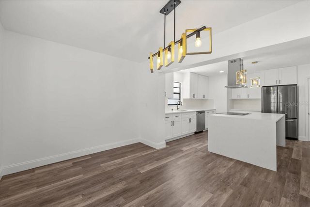 11218 CREEKVIEW DRIVE, Riverview, FL 33569