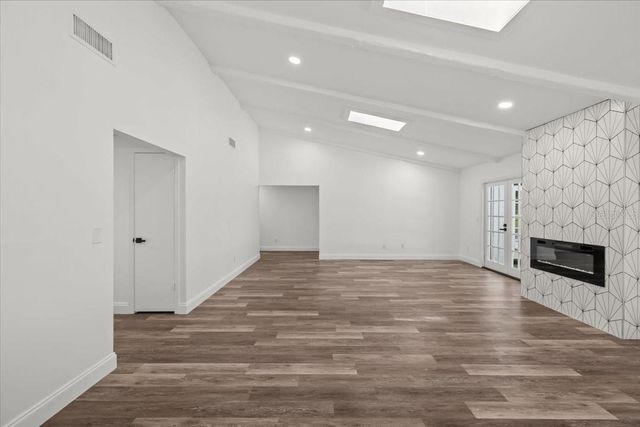 11218 CREEKVIEW DRIVE, Riverview, FL 33569