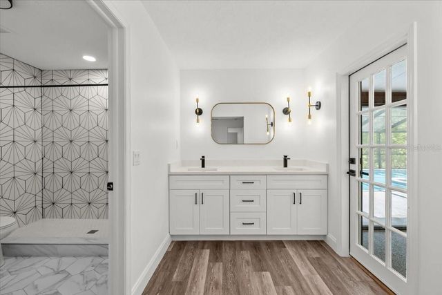 11218 CREEKVIEW DRIVE, Riverview, FL 33569