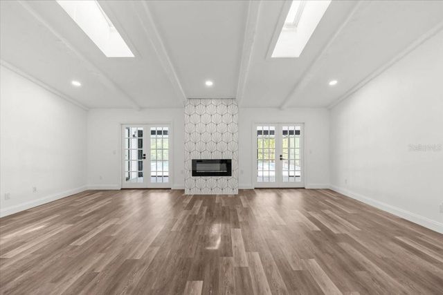 11218 CREEKVIEW DRIVE, Riverview, FL 33569