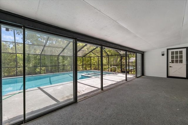 11218 CREEKVIEW DRIVE, Riverview, FL 33569