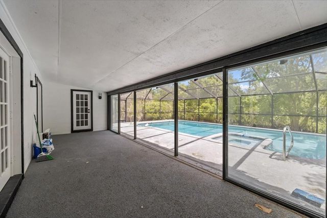 11218 CREEKVIEW DRIVE, Riverview, FL 33569