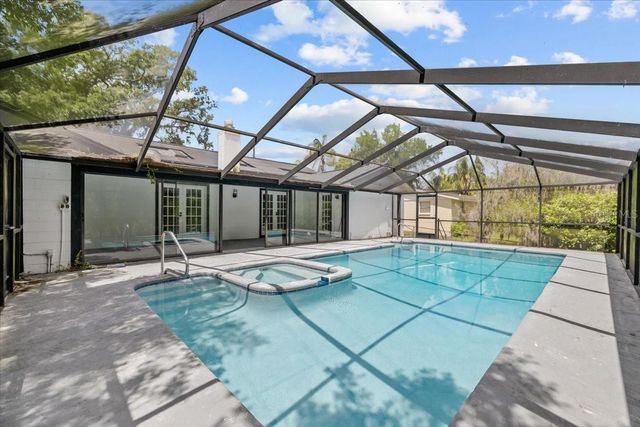 11218 CREEKVIEW DRIVE, Riverview, FL 33569