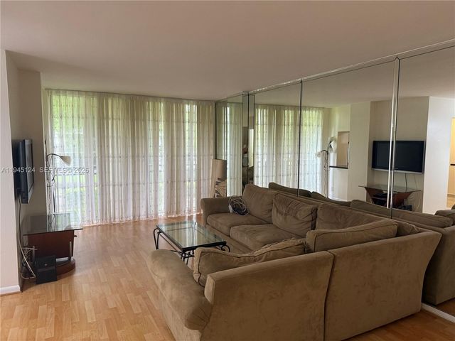 17021 N Bay Rd 222, Sunny Isles Beach, FL 33160