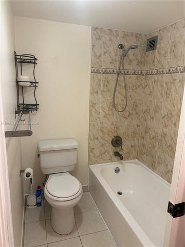 17021 N Bay Rd 222, Sunny Isles Beach, FL 33160