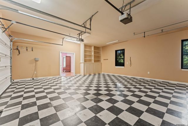 36408 Rue Lamonte Ct, Prairieville, LA 70769