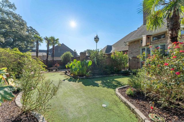 36408 Rue Lamonte Ct, Prairieville, LA 70769