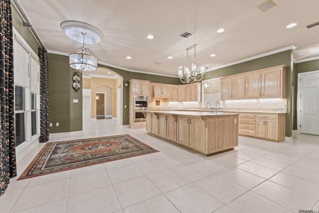 36408 Rue Lamonte Ct, Prairieville, LA 70769