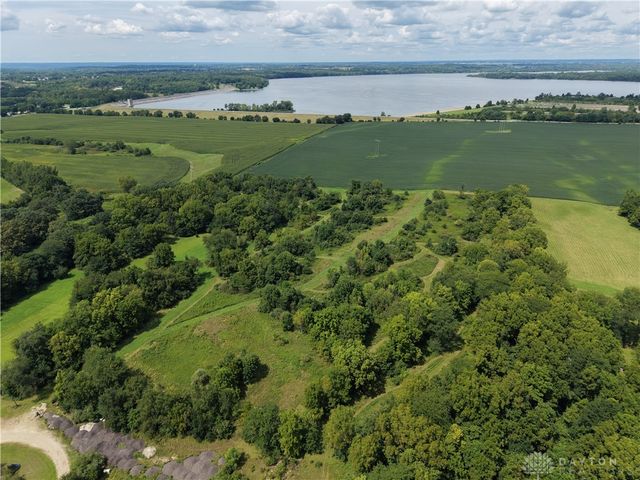 3730 Old Columbus Road, Springfield, OH 45503