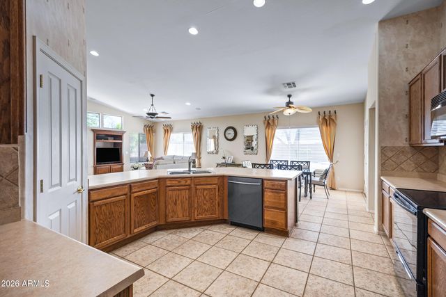 2116 N AVOCA --, Mesa, AZ 85207