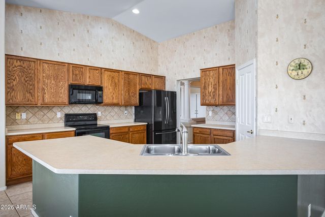 2116 N AVOCA --, Mesa, AZ 85207