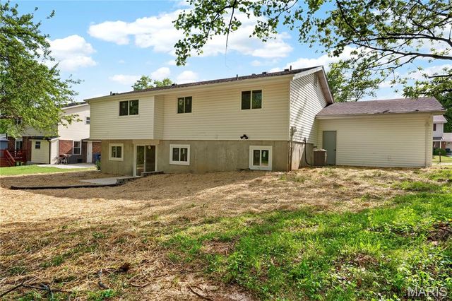 14541 Soho Drive, Florissant, MO 63034