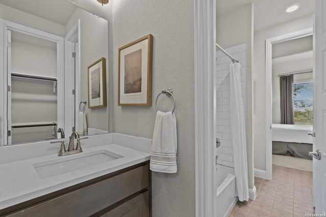 179 Highland Park, Castroville, TX 78009