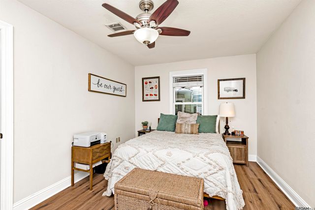 1469 Hood Ave, Baton Rouge, LA 70808