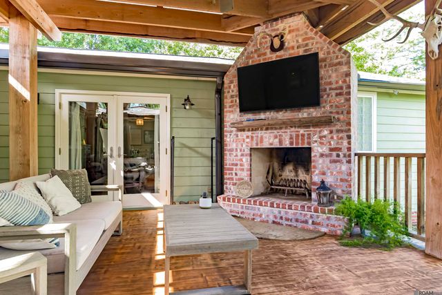 1469 Hood Ave, Baton Rouge, LA 70808