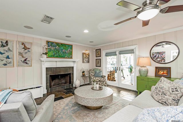 1469 Hood Ave, Baton Rouge, LA 70808