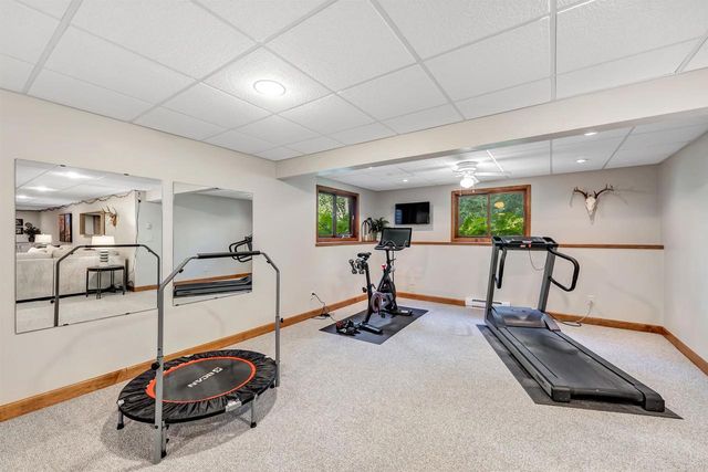 2575 TERESA COURT, Green Bay, WI 54311