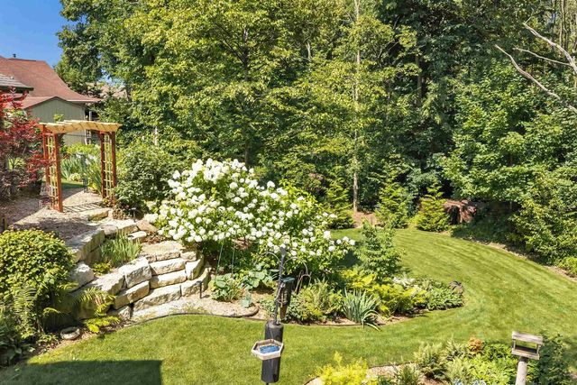 2575 TERESA COURT, Green Bay, WI 54311