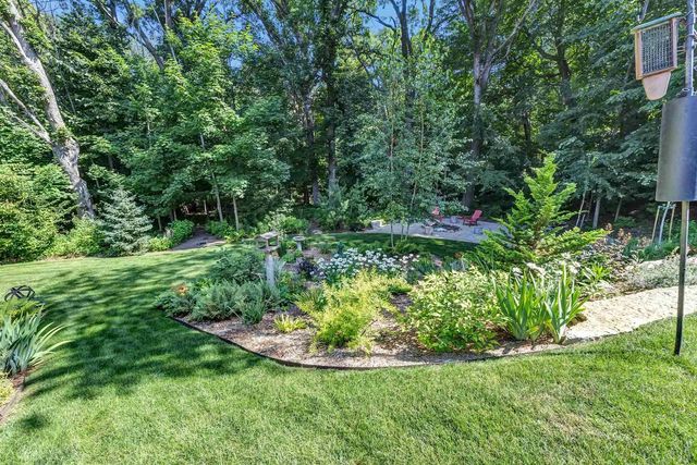 2575 TERESA COURT, Green Bay, WI 54311
