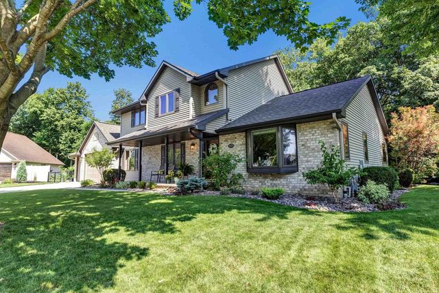 2575 TERESA COURT, Green Bay, WI 54311