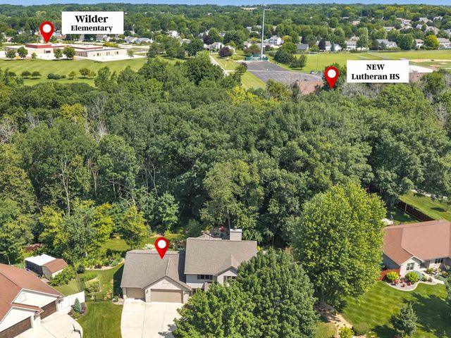2575 TERESA COURT, Green Bay, WI 54311