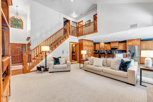 2575 TERESA COURT, Green Bay, WI 54311