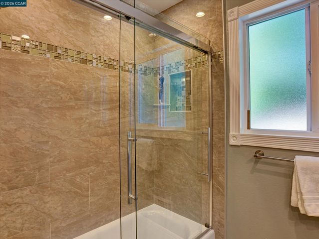 2161 Jacqueline Dr, Pittsburg, CA 94565