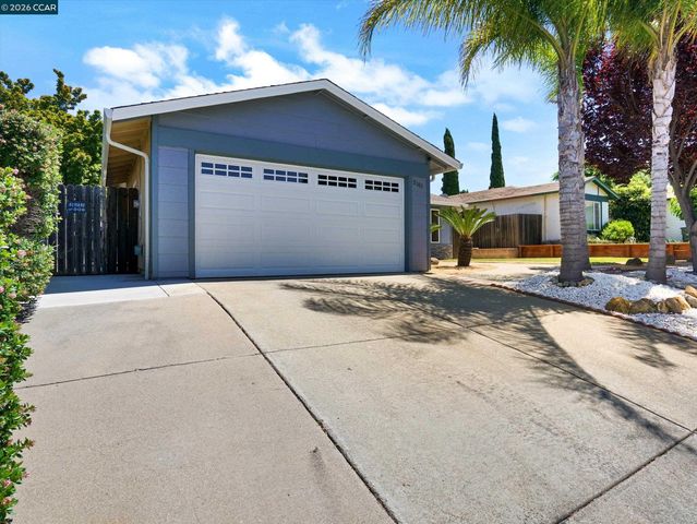 2161 Jacqueline Dr, Pittsburg, CA 94565