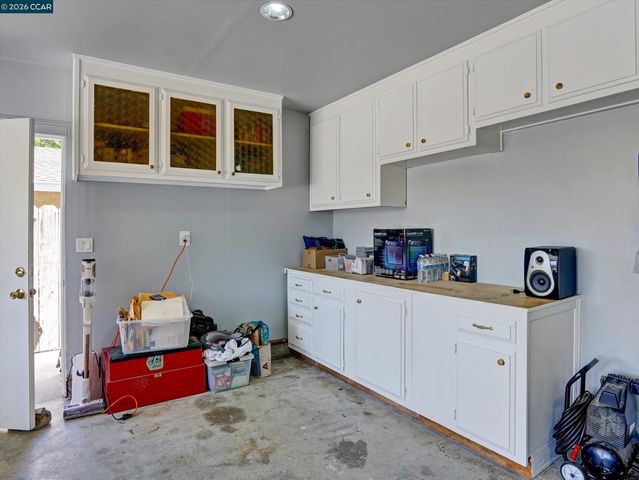 2161 Jacqueline Dr, Pittsburg, CA 94565