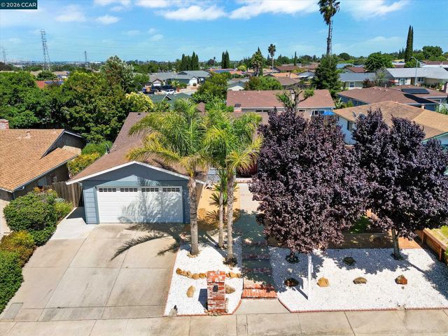 2161 Jacqueline Dr, Pittsburg, CA 94565