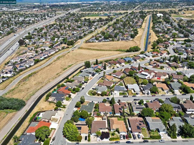 2161 Jacqueline Dr, Pittsburg, CA 94565