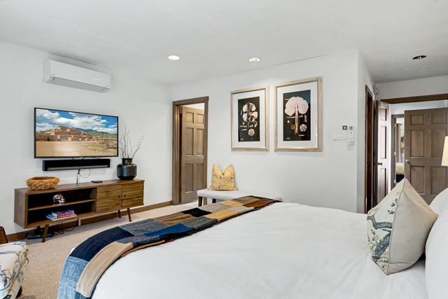 624 E Alameda 12, Santa Fe, NM 87501