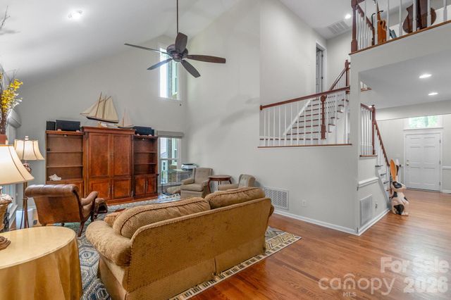 15202 Sharrow Bay Court, Huntersville, NC 28078