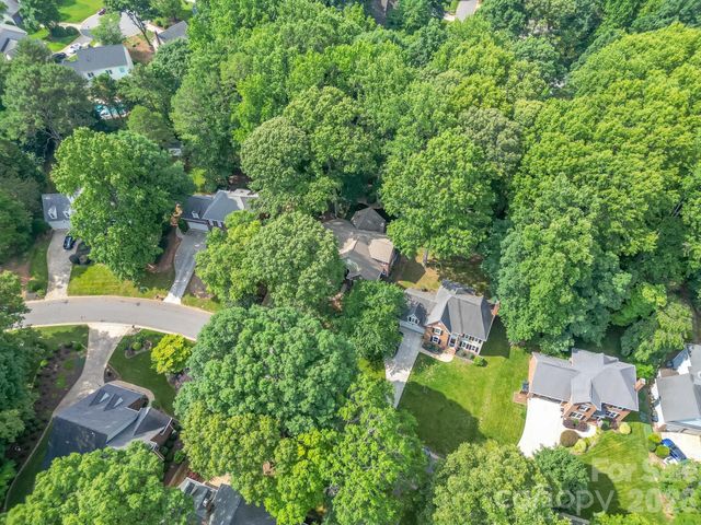 15202 Sharrow Bay Court, Huntersville, NC 28078