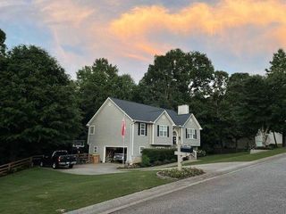 12 Chatham Court, Jefferson, GA 30549