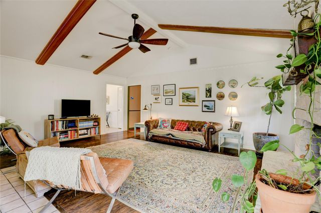 29040 East Lake, Hempstead, TX 77445