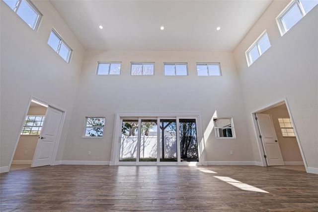 233 45TH AVENUE, St Pete Beach, FL 33706