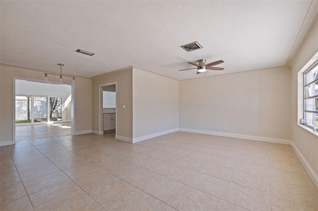 233 45TH AVENUE, St Pete Beach, FL 33706