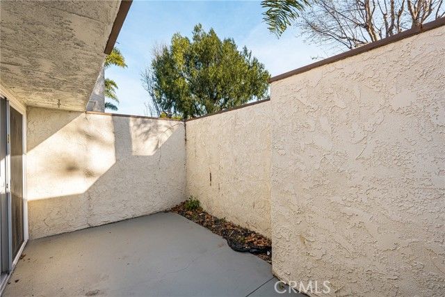 2565 Santa Ana Ave 5, Costa Mesa, CA 92627