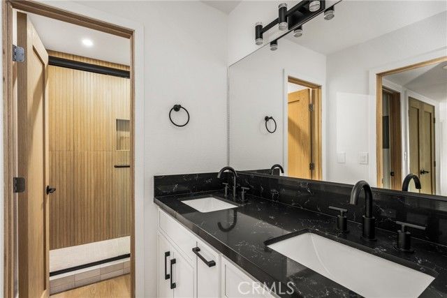 2565 Santa Ana Ave 5, Costa Mesa, CA 92627