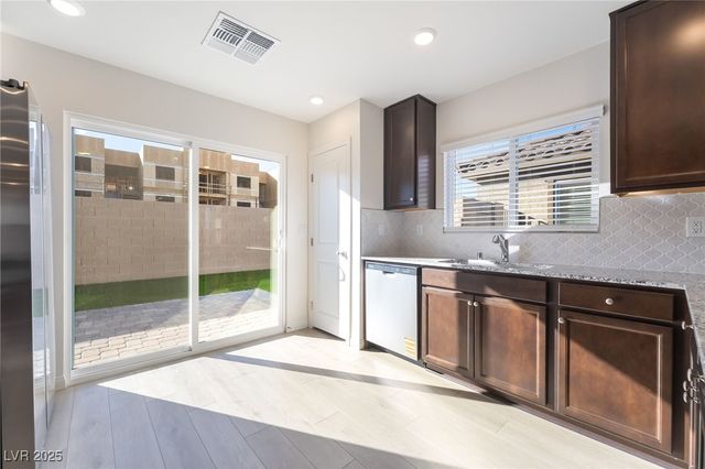 3895 Riley Rose Avenue, Las Vegas, NV 89139