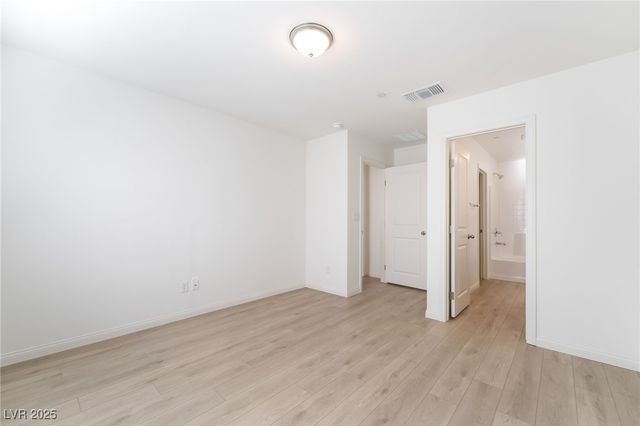 3895 Riley Rose Avenue, Las Vegas, NV 89139