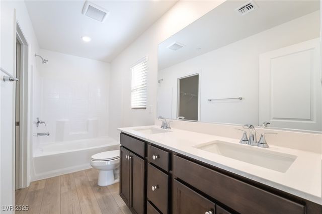 3895 Riley Rose Avenue, Las Vegas, NV 89139