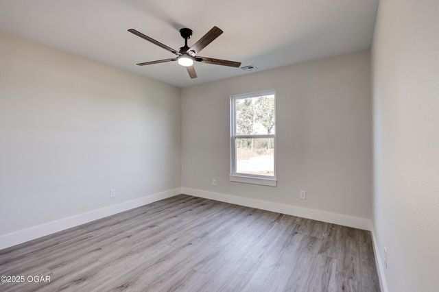 2017 Lakeview Street, Carthage, MO 64836