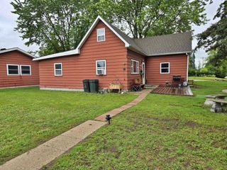 607 & 607 1/2 Riverside Avenue, Park Rapids, MN 56470