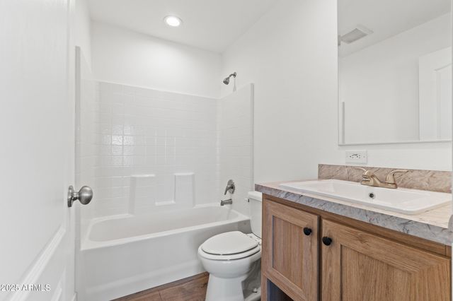 10047 W COPPER KETTLE Drive, Casa Grande, AZ 85193