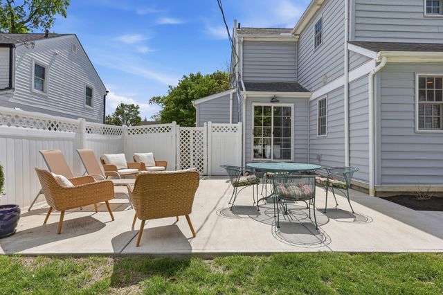 1632 Grenoble Road, Columbus, OH 43221