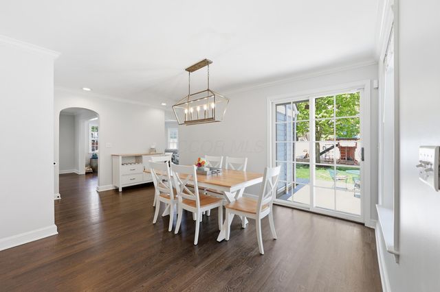 1632 Grenoble Road, Columbus, OH 43221