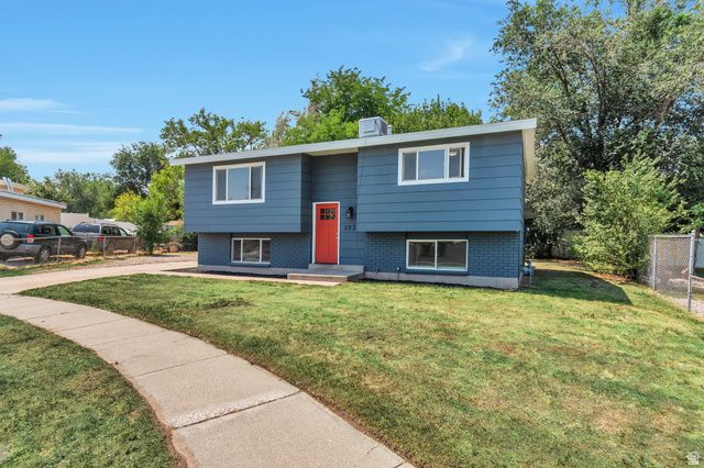 3930 ELAINE DR, Salt Lake City, UT 84120