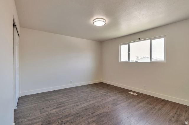 3930 ELAINE DR, Salt Lake City, UT 84120